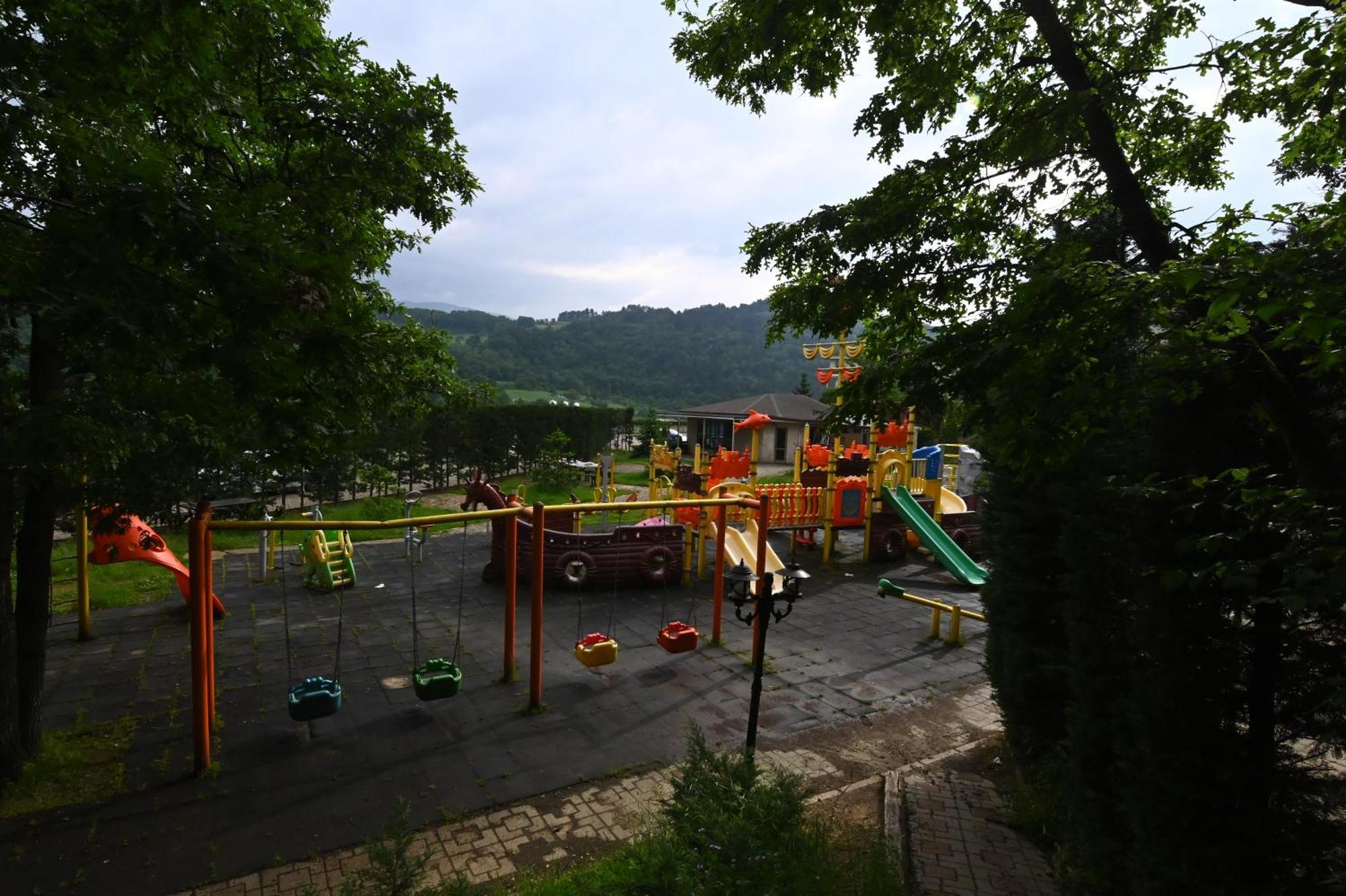 Sarot Thermal Vadi Tatil Koyu - Halal Hotel Bolu Exterior photo